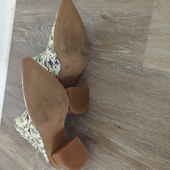 1 state snake booties - Picture 4 of 5